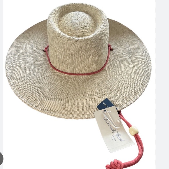 Universal Thread-Women's Straw Boater Hat with Chin Strap-NEW - Picture 3 of 6